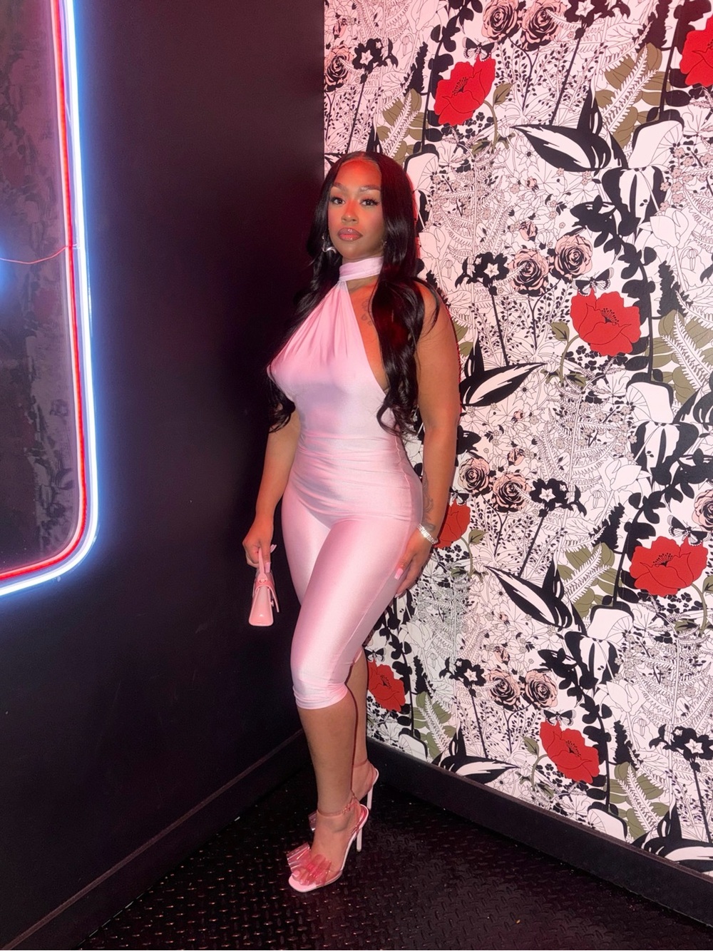 Pink Halter Neck Sleeveless Capri Jumpsuit